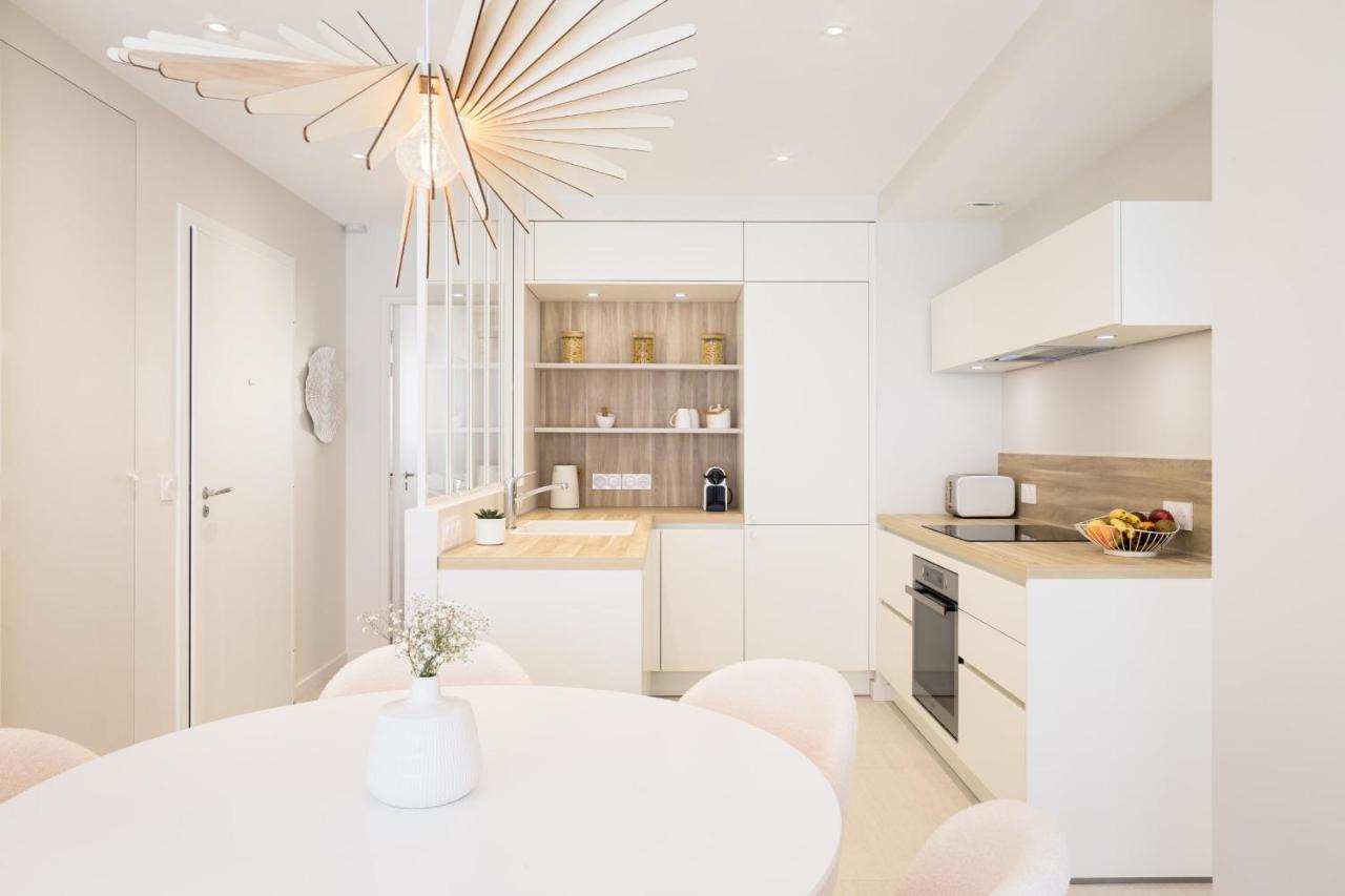 Santa Monica Parking Gratuit Apartment Annecy Luaran gambar